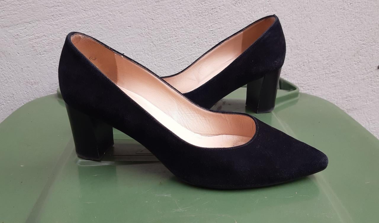Zwarte suède pumps, maat 38, zwart