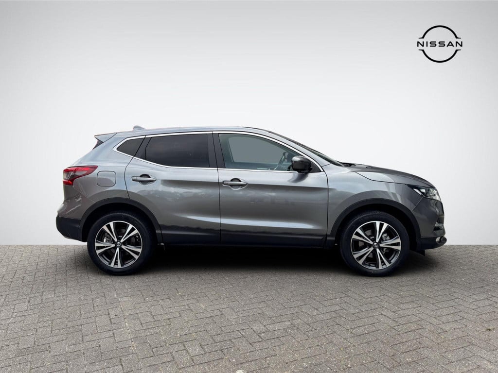 Nissan Qashqai 1.2 n-connecta | trekhaak | navigatie | 360° camera | keyles
