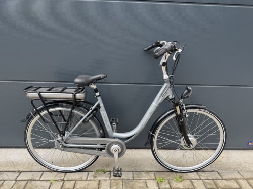 Zeer nette Vogue Premium elektrische fiets 480WH!