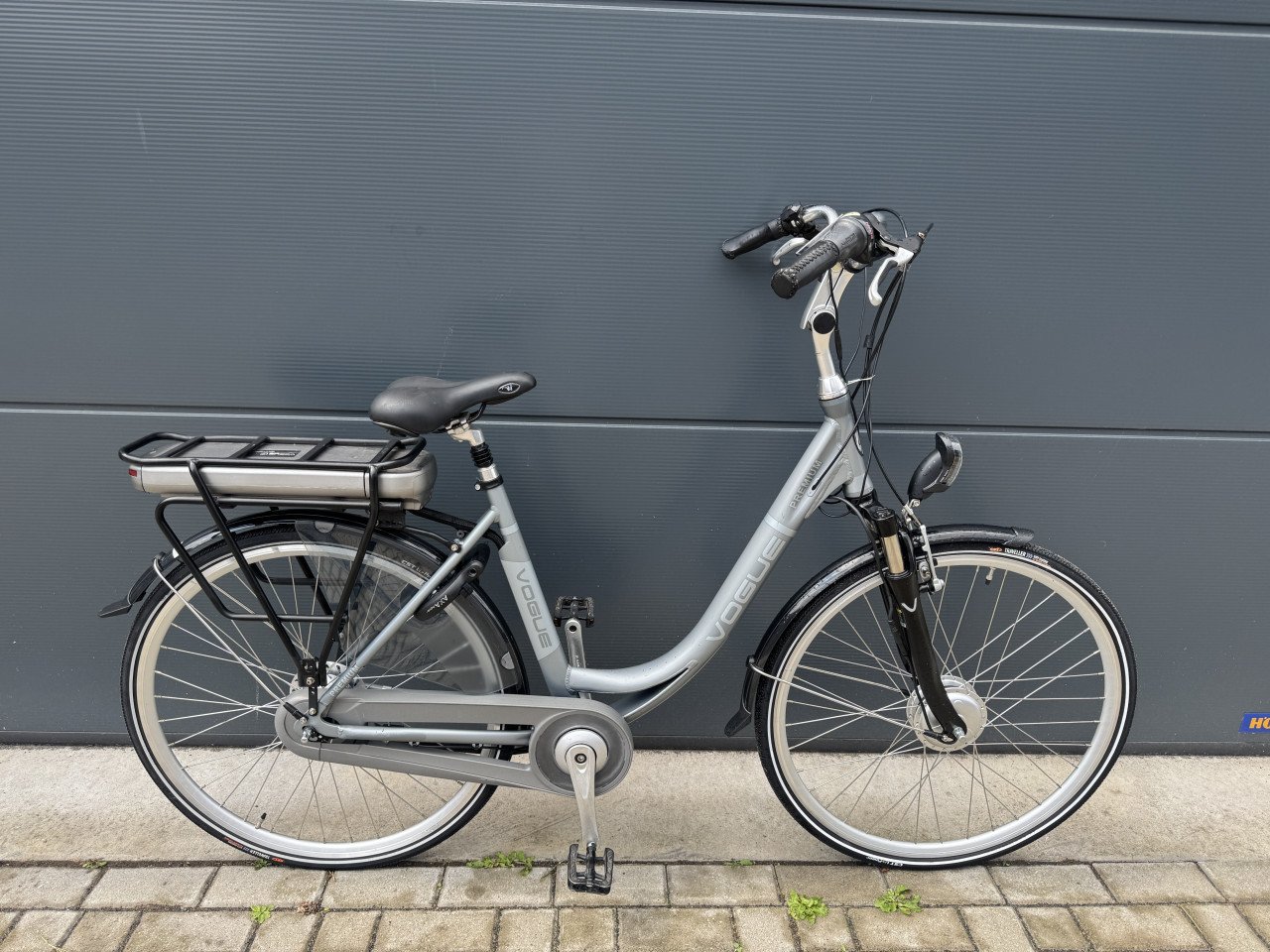 Zeer nette Vogue Premium elektrische fiets 480WH!