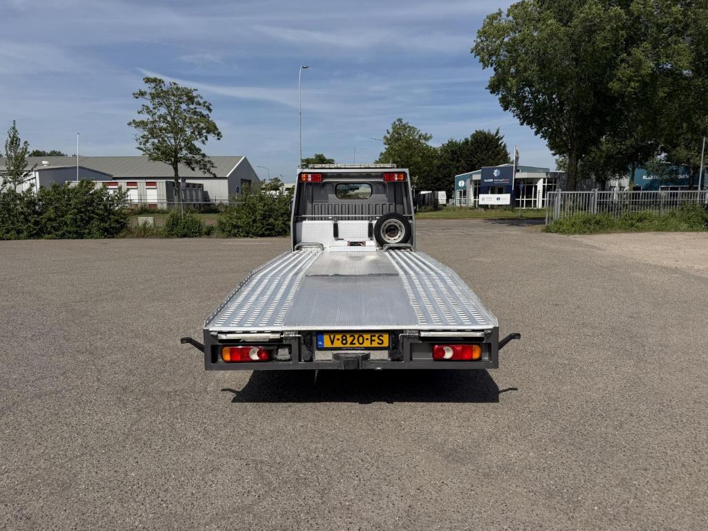 Nissan Onbekend nt400 35.15 3.0 dci tijhof oprijwagen luchtremmen