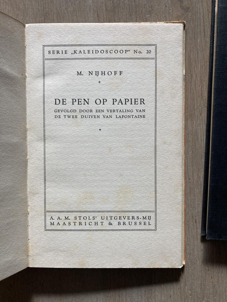 M.Nijhoff de pen op papier en gedachten op dinsdag