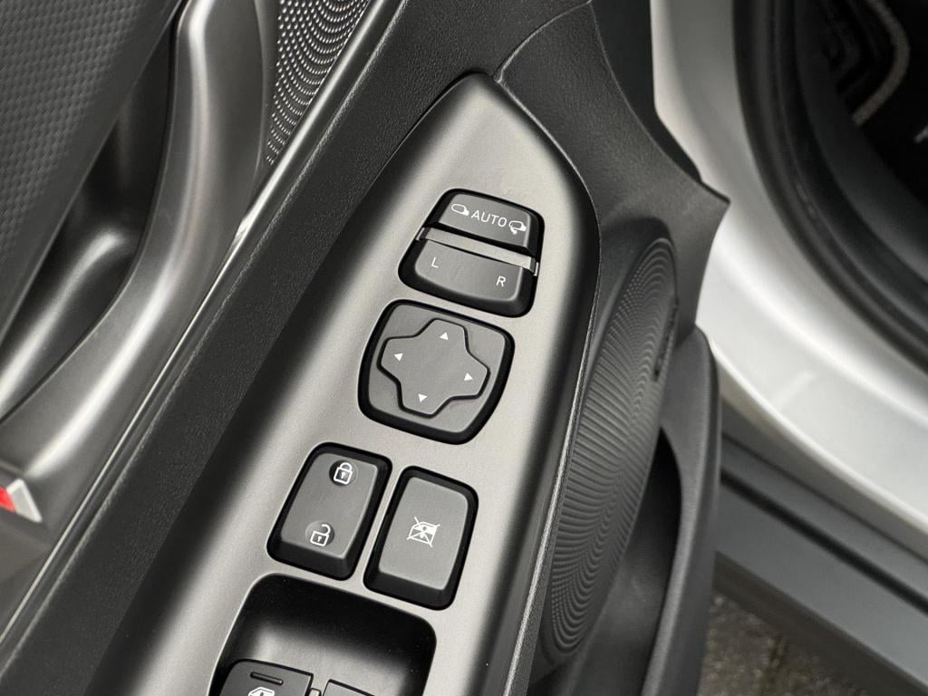 Hyundai Kona ev fashion 64 kwh soh 97%, 3-fase lader