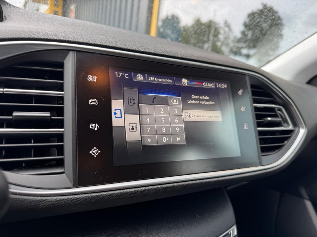 Peugeot 308 sw 1.2 puret.blue lease