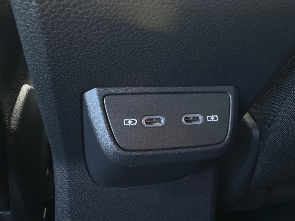 Volkswagen Taigo 1.0 tsi r-line * panoramadak * carplay * acc * clima