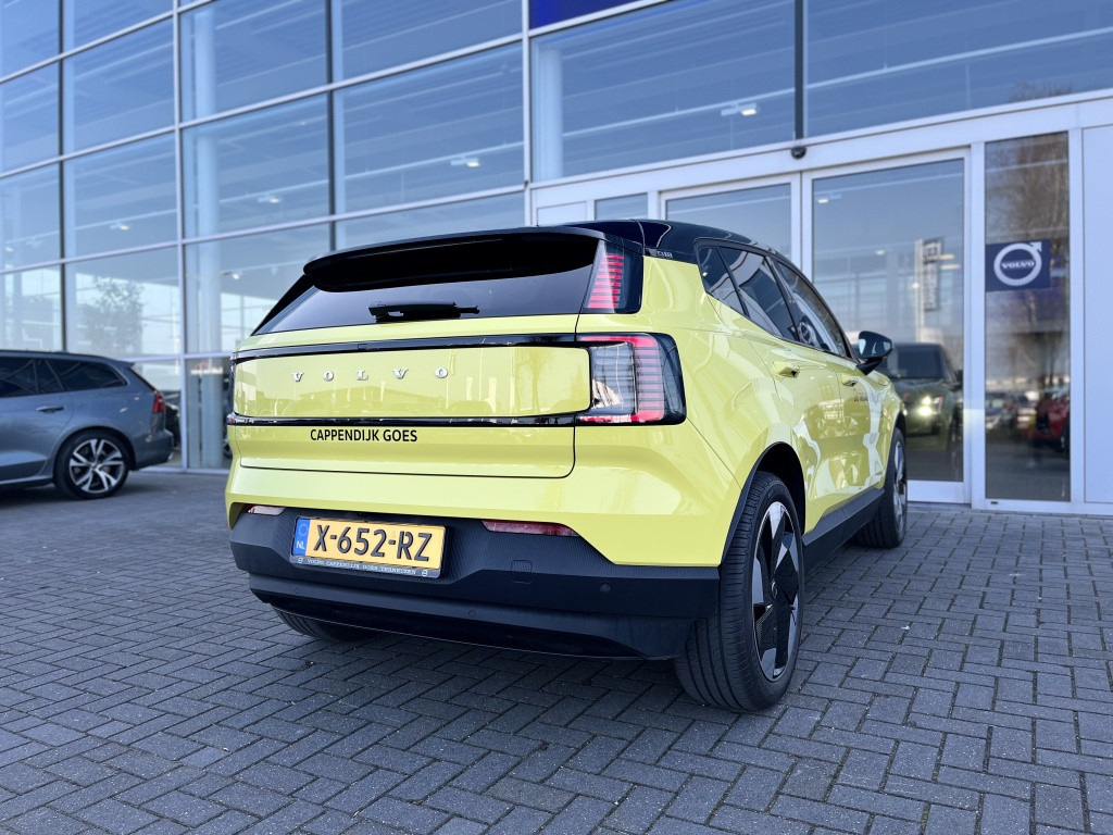 Volvo Ex30 extended plus 272pk| adap.cruise| h&k sound| getint glas| camera