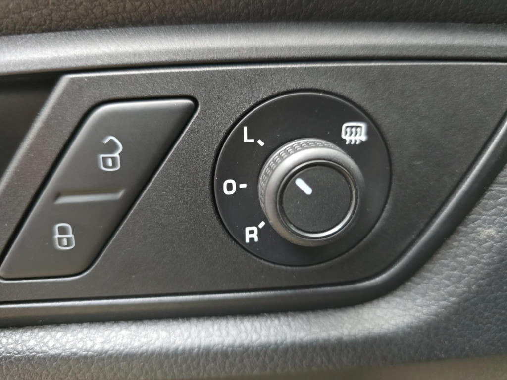 Volkswagen Caddy occasion 1.0 tsi 5 persoons met cruisecontrol en app conne