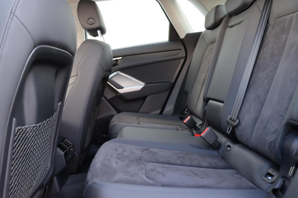 Audi Q3 35 tfsi pro line 150pk s-tronic