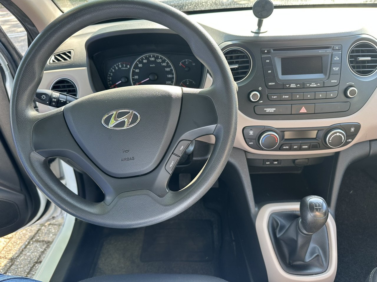 Hyundai i10 1.0i i-Motion – Airco | Zuinig | APK | Garantie | Carplay setje