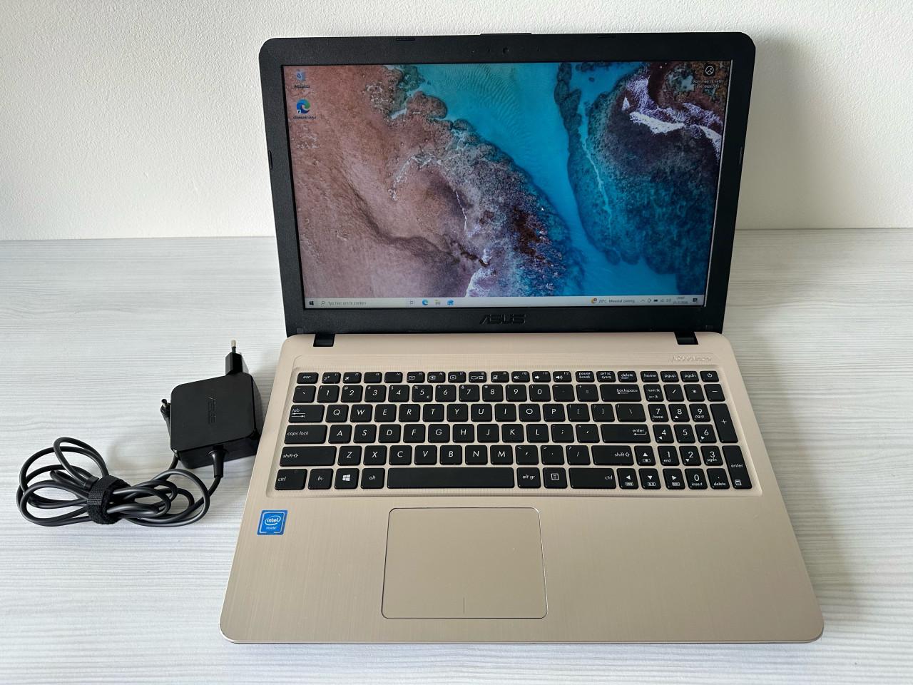 Asus laptop / SSD /