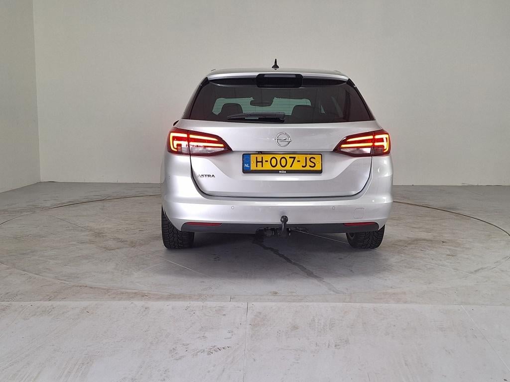 Opel Astra sports tourer 1.2 elegance