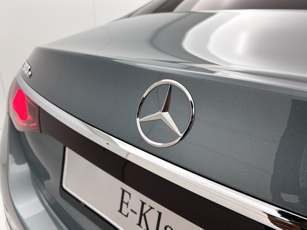 Mercedes-Benz E-Klasse 300 e sport edition | trekhaak | nightpakket | premi
