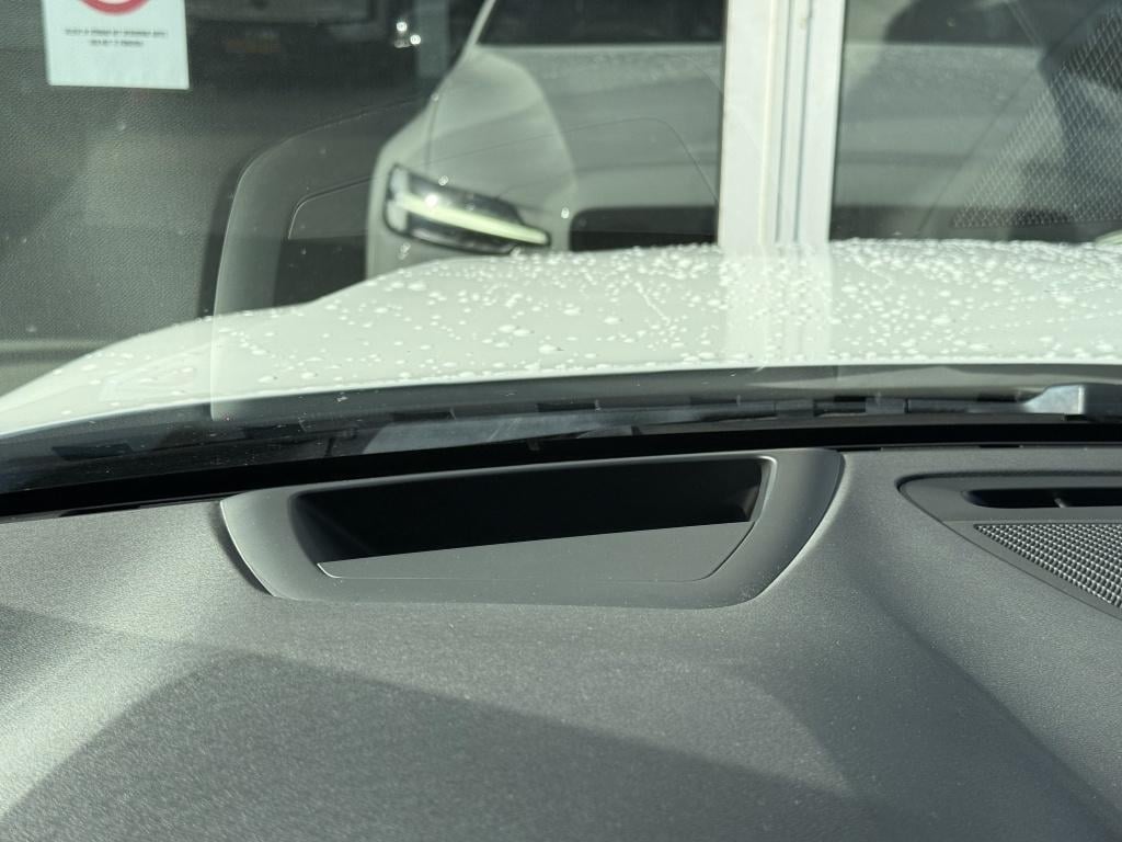 Volvo V60 t6 340pk recharge r-design| panodak| adap.cruise| 360camera| awd