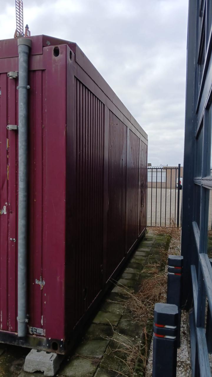 Bouwkeet met WC, keukentje en elektra