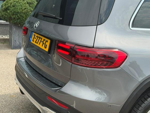 Mercedes-Benz Glb 200 amg line premium plus l panoramadak l mbux l multibea