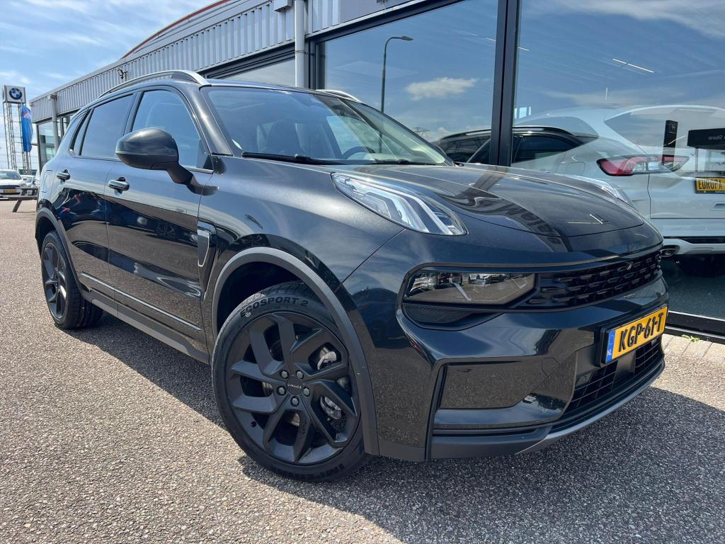 Lynk & Co 01 1.5td 261pk phev 7dcth , black edition , panoramadak, 360gr ca