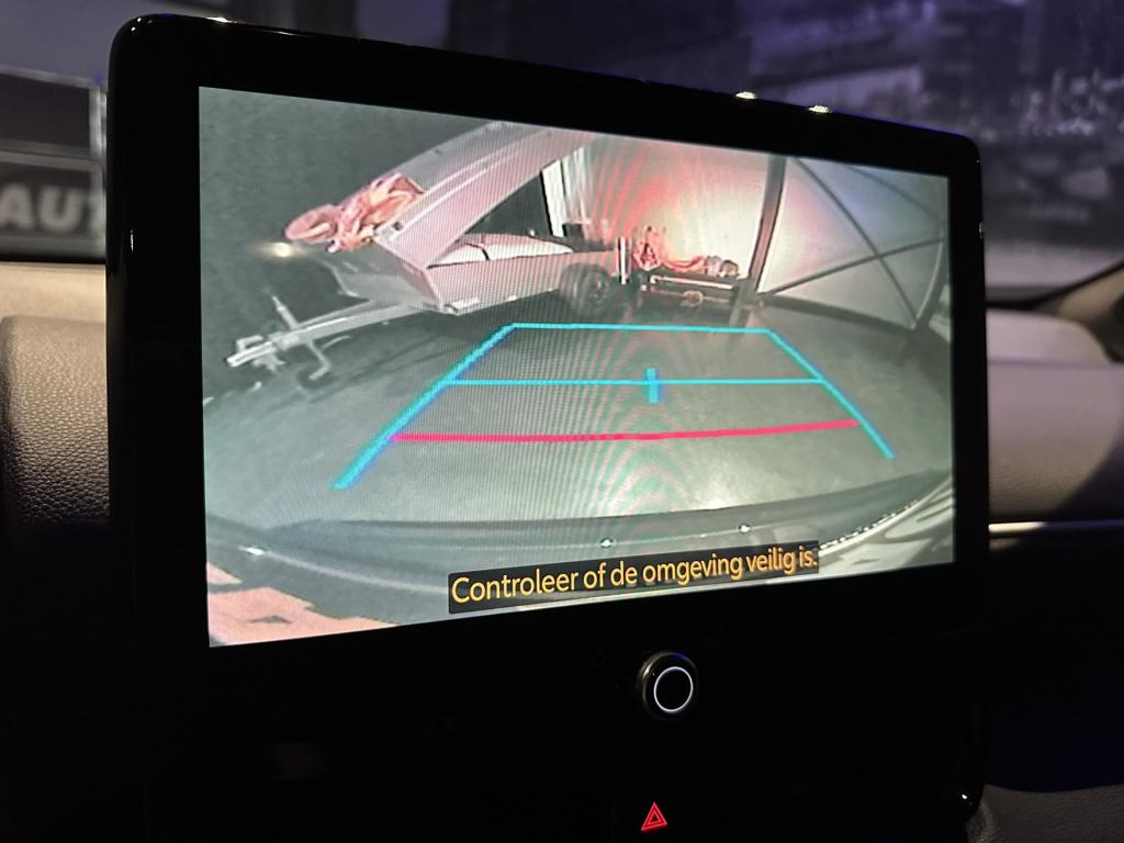Toyota Yaris Cross 1.5 hybrid 130 dynamic *acc*winterpakket*camera*17inch*