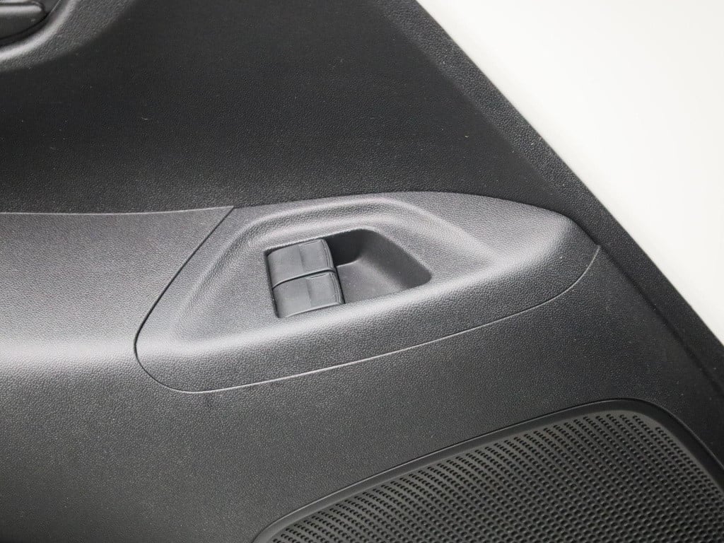 Peugeot 108 1.0 e-vti active | lage km stand! | bluetooth | airco | dab |