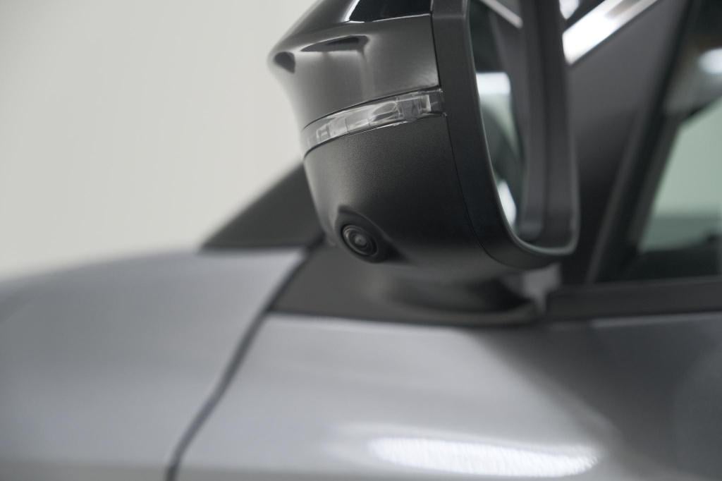 Renault Austral 1.2 e-tech full hybrid 200 techno | 360 camera | panoramada