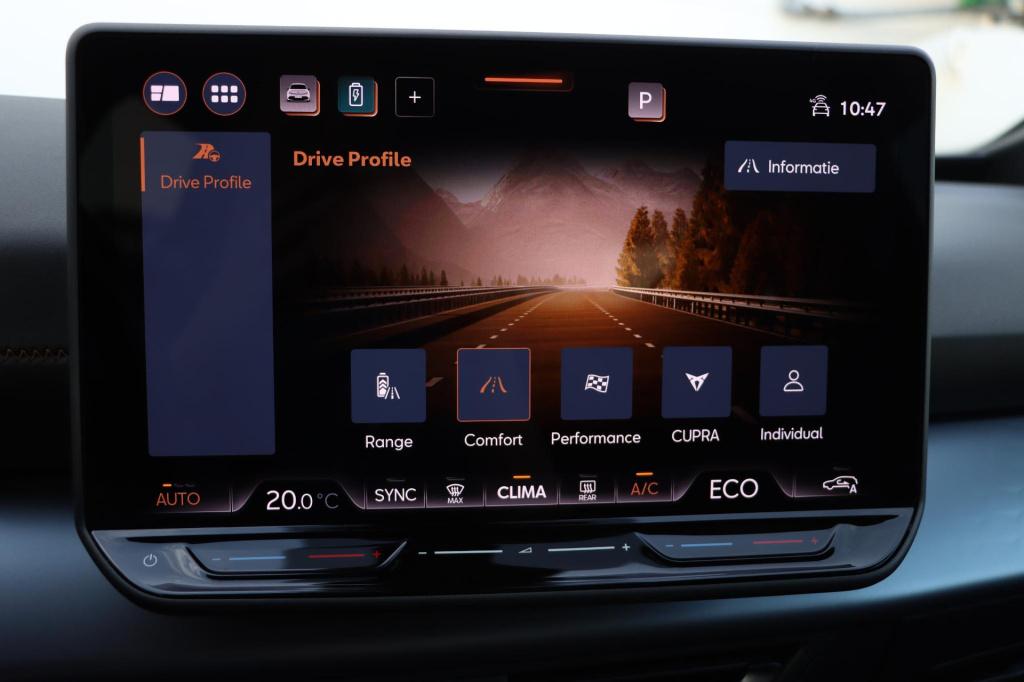 Cupra Born business 63 kwh 231pk | soh 98,8% |