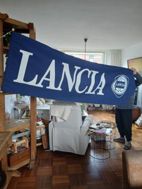 Lancia reclame showroomdoek