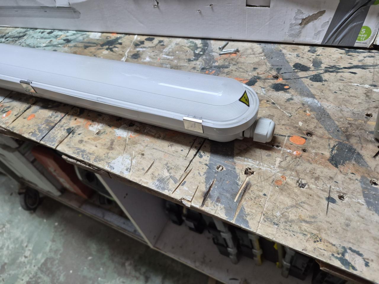 Philips waterdichte Led Tl Balk nieuw  3 stuks