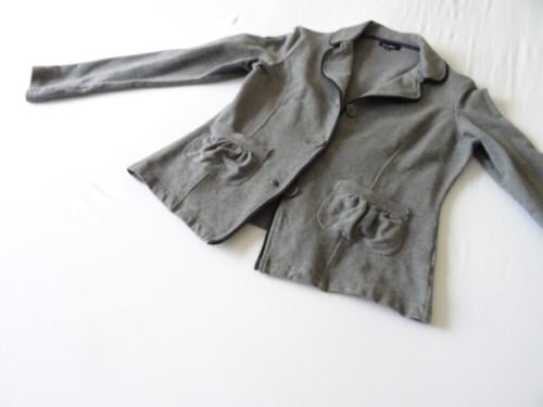 Grijs Dames jasje Merk Mara May Maat 36/38 voor € 12,50