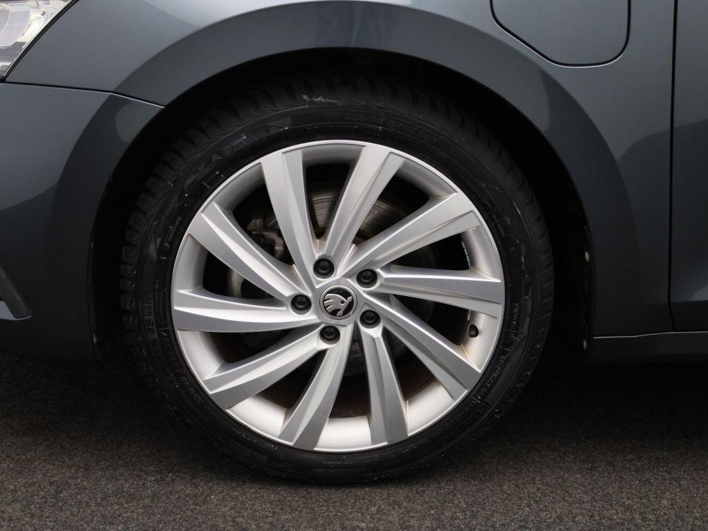 Skoda Octavia combi 1.4 tsi iv phev business edition | automaat | virtual c