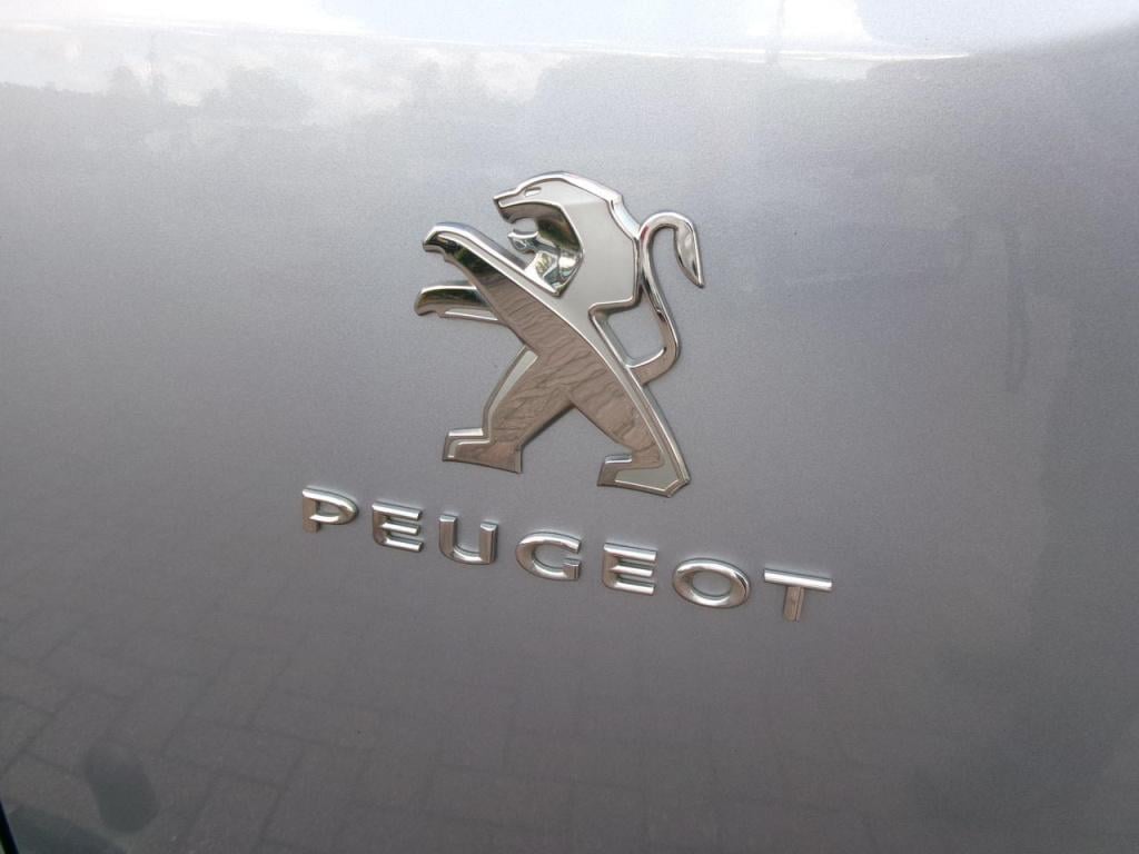 Peugeot Partner 1.5 bluehdi 75 airco, trekhaak, 3-zits