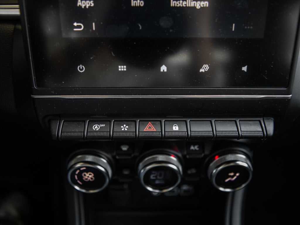 Renault Captur tce 140pk techno automaat | navigatie | camera | carplay | p