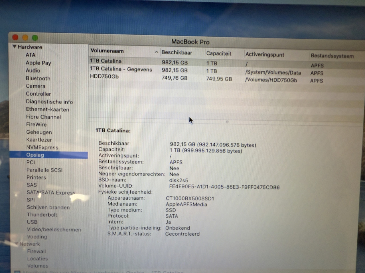 MacBook Pro 15 - i7 2,6 Ghz Quad-Core, 16MB RAM, 1TB SSD en 750 Gig HDD.