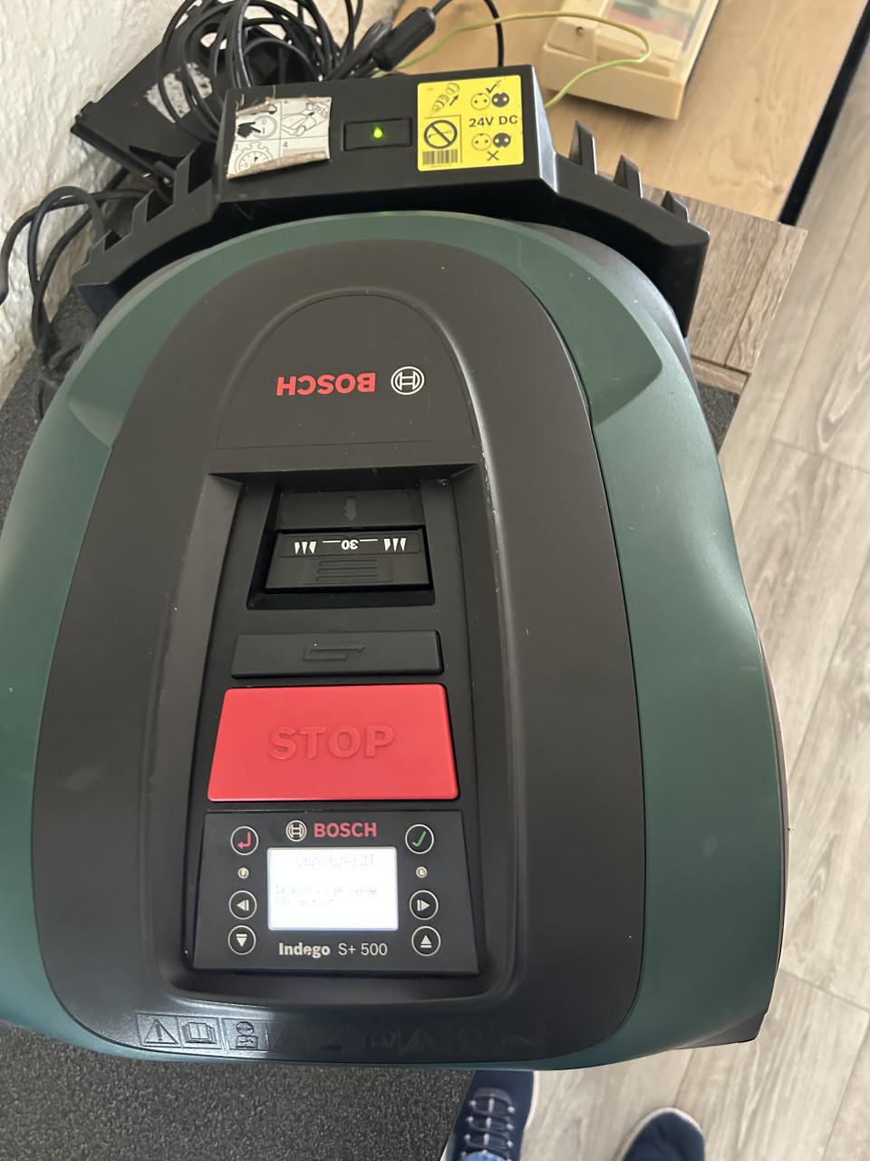 Robot maaier BOSH met APP  indego 500+