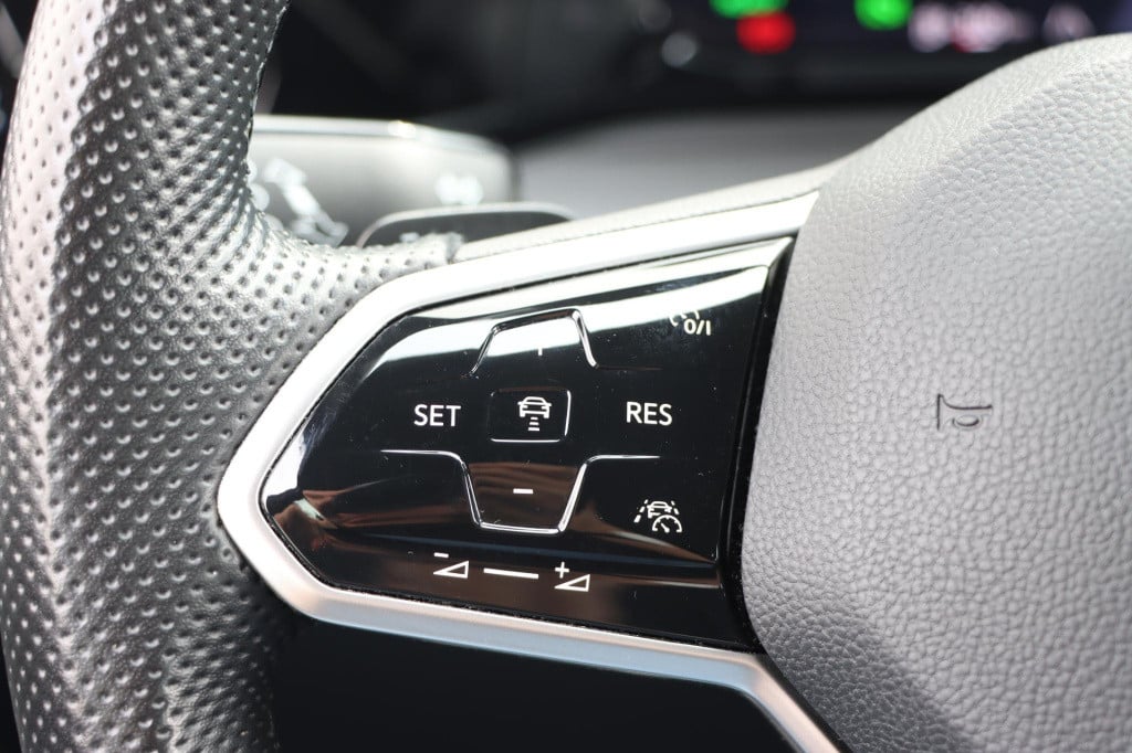 Volkswagen Golf 1.4 tsi ehybrid 245pk dsg6