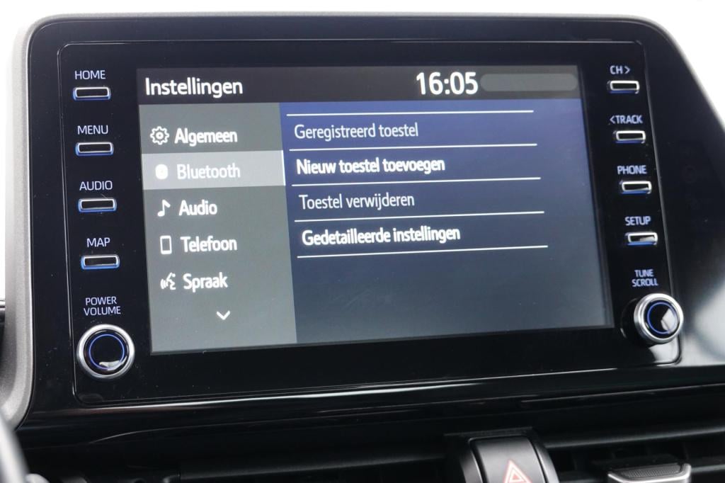 Toyota C-hr 1.8 hybrid active