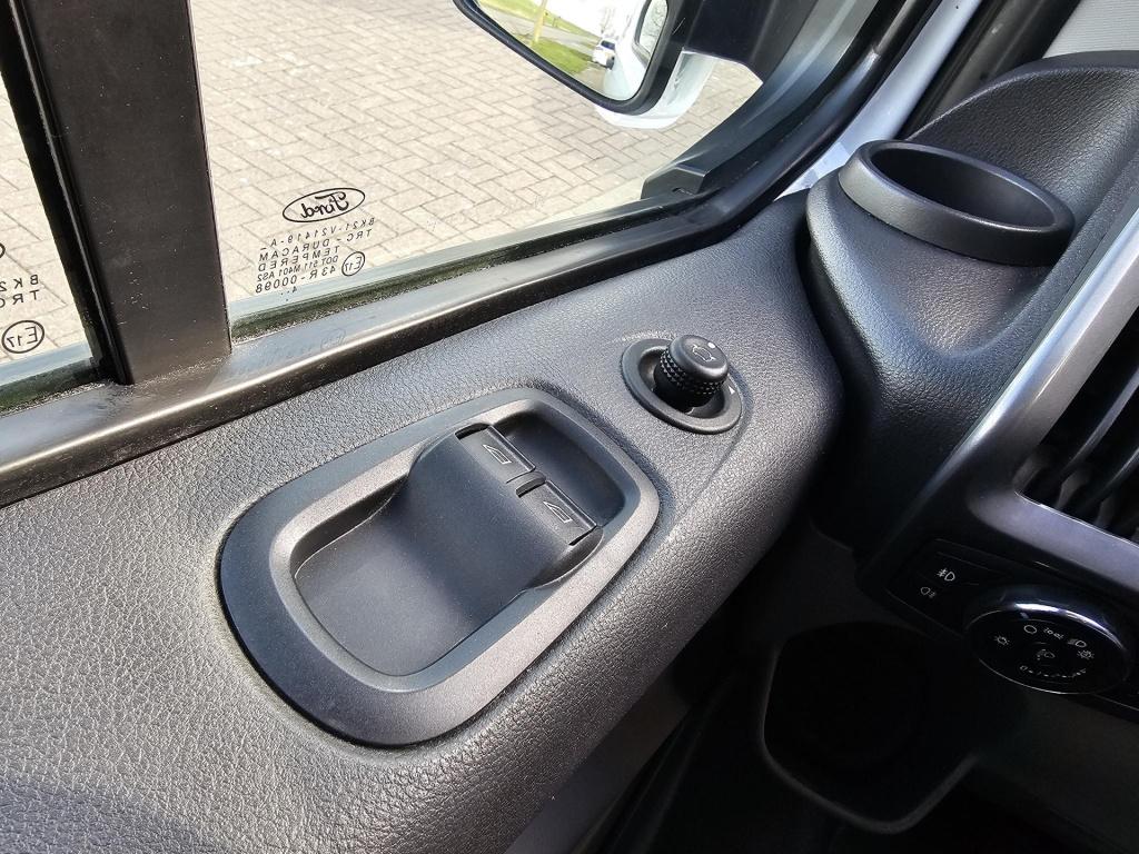 Ford Transit Custom 270 2.2 tdci l1h1 trend dc