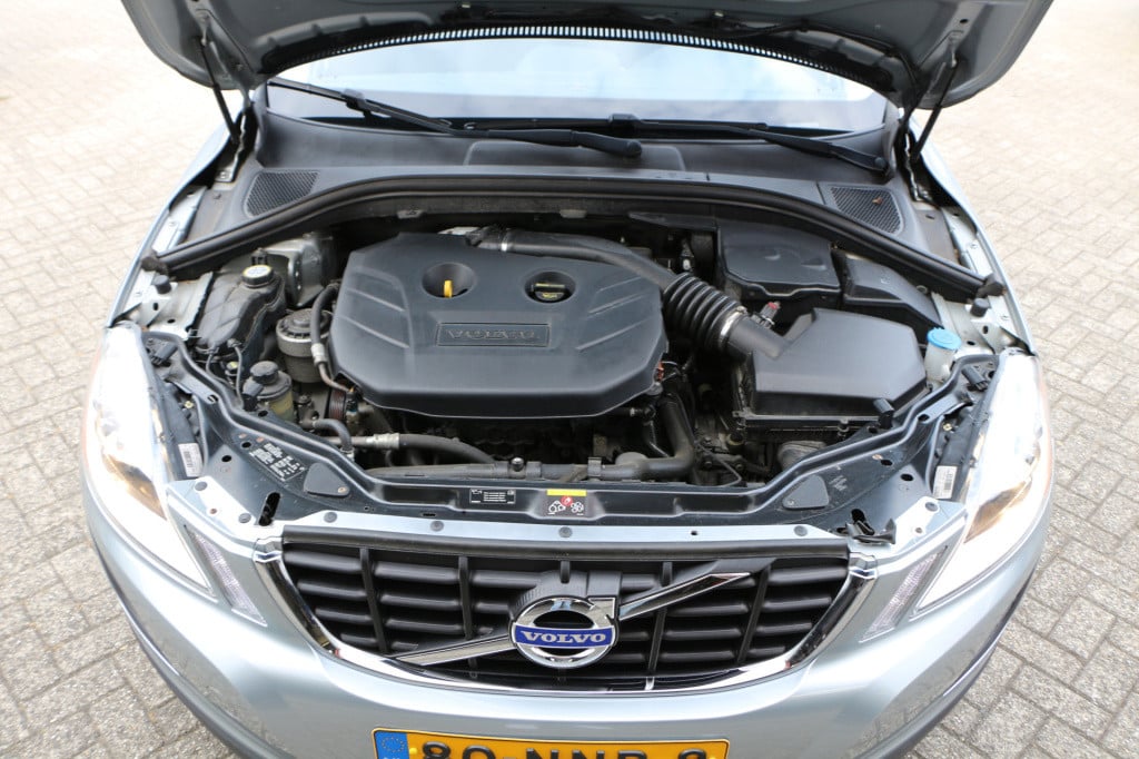 Volvo XC60 2.0t kinetic