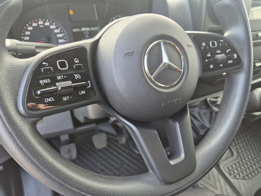 Mercedes-Benz Sprinter 317 1.9 cdi l3h2 rwd functional