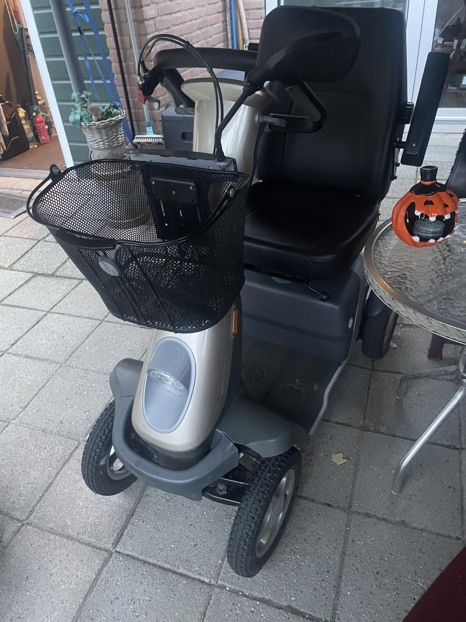 Scootmobiel