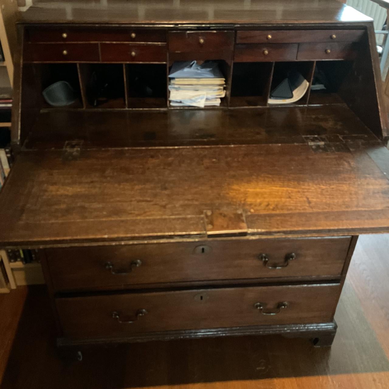 Antiek klepbureau