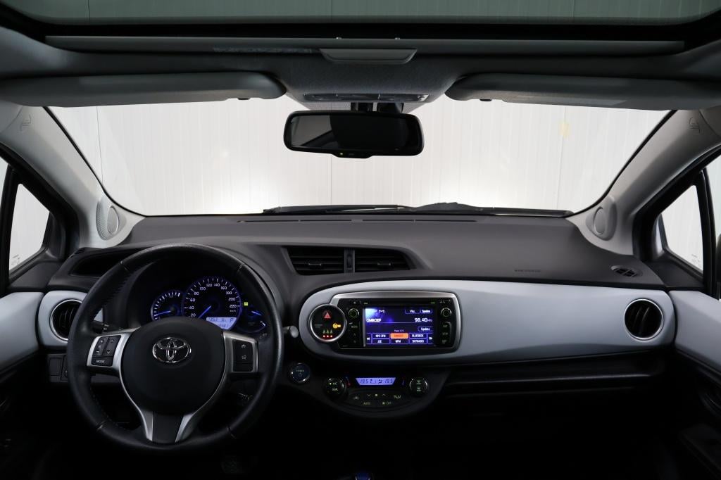 Toyota Yaris 1.5 full hybrid dyn.