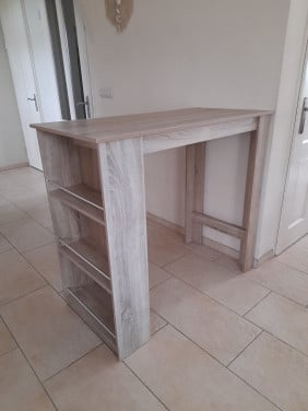 Bartafel 60 x 120 x 108H  (Blad is netjes)