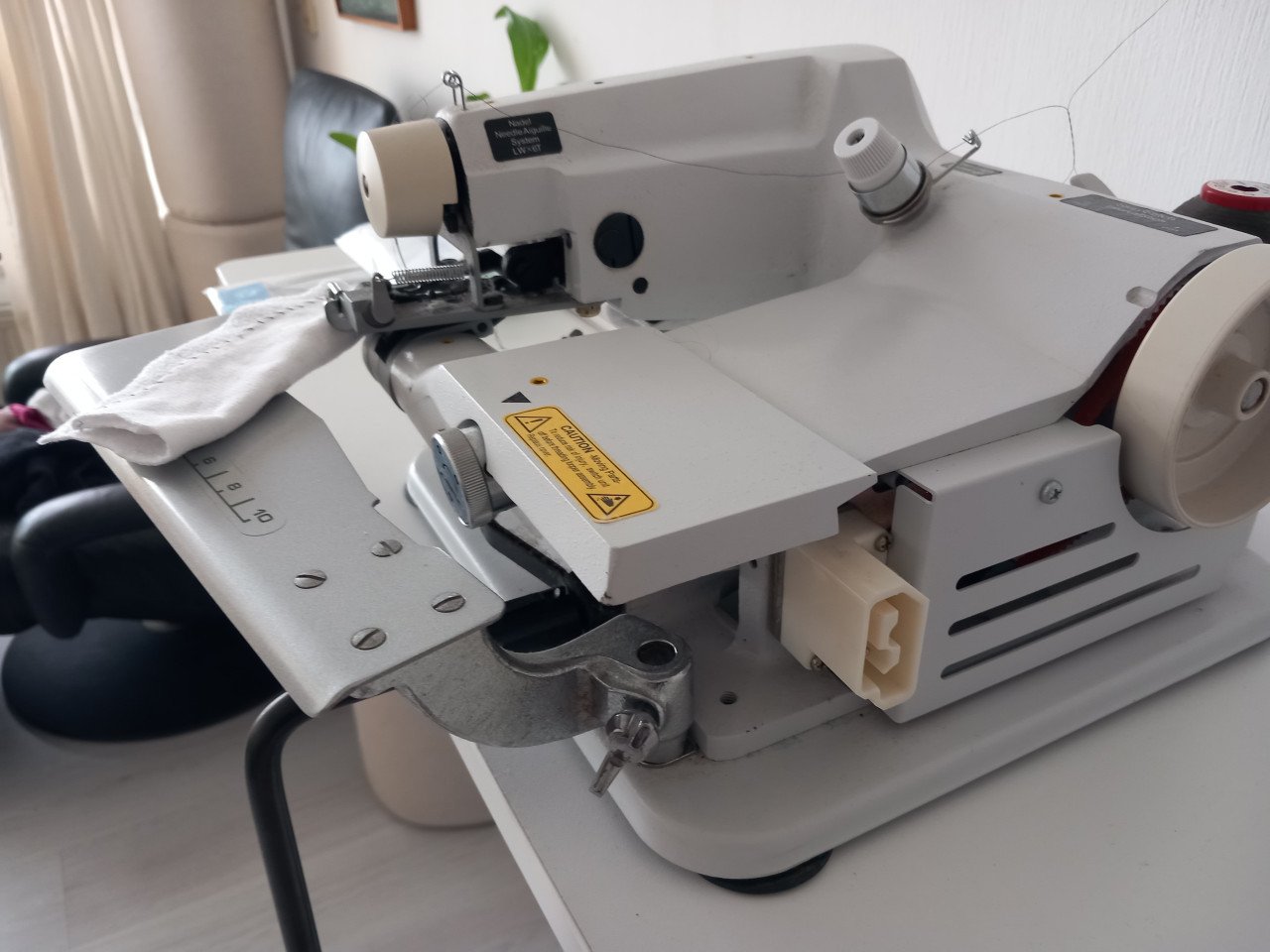 Blindzoom machine (BABY BLIND STITCH)