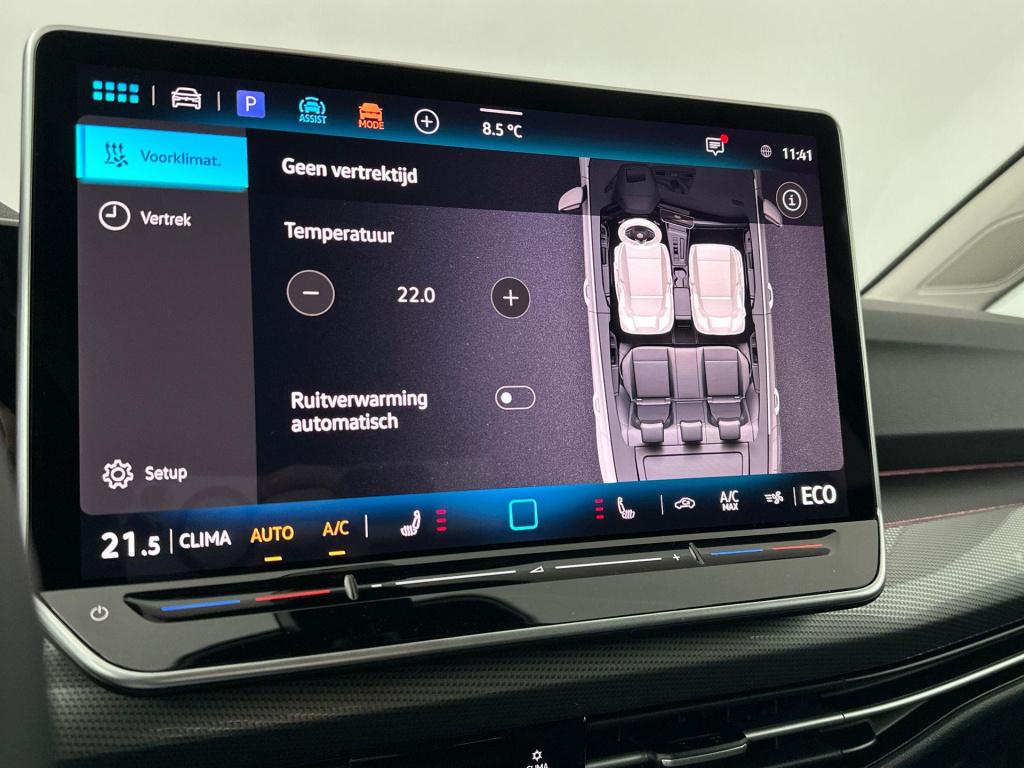 Volkswagen Golf style edition 204 pk plug in hybride
