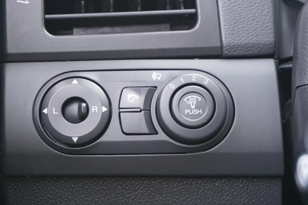 Chevrolet Captiva 2.4i style 2wd 7p airco / elektr. ramen / cruise / parkee