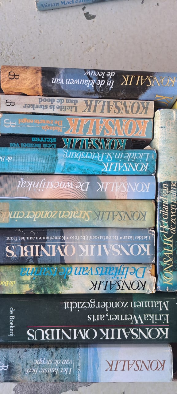 Verzameling Konzalik boeken