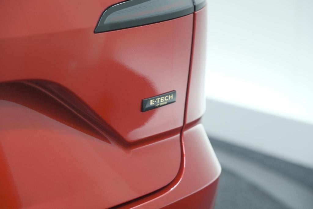 Renault Austral 1.2 e-tech full hybrid 200 techno | 1500 kg trekgewicht | 3