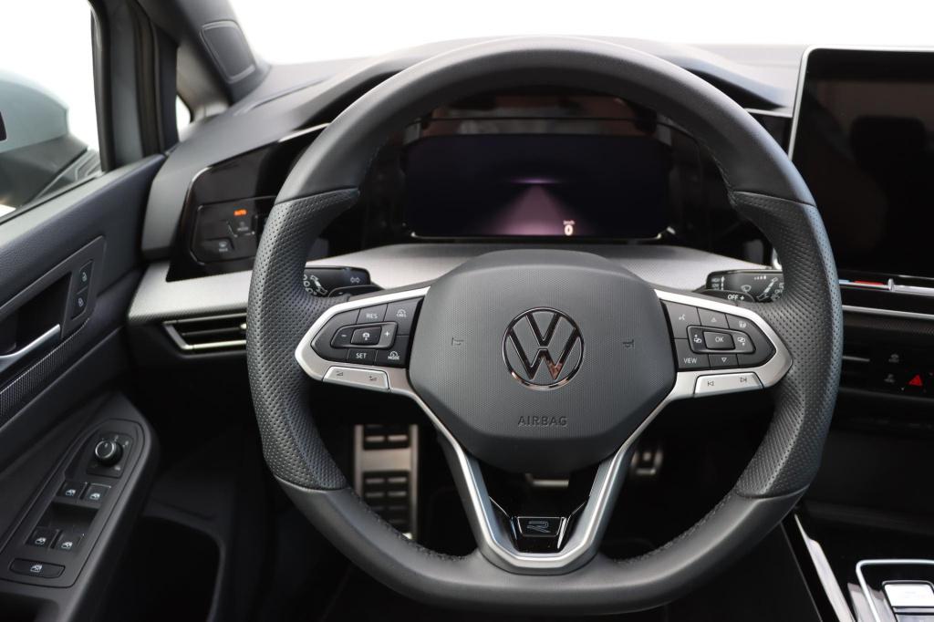Volkswagen Golf 1.5 etsi r-line edition 150pk dsg7