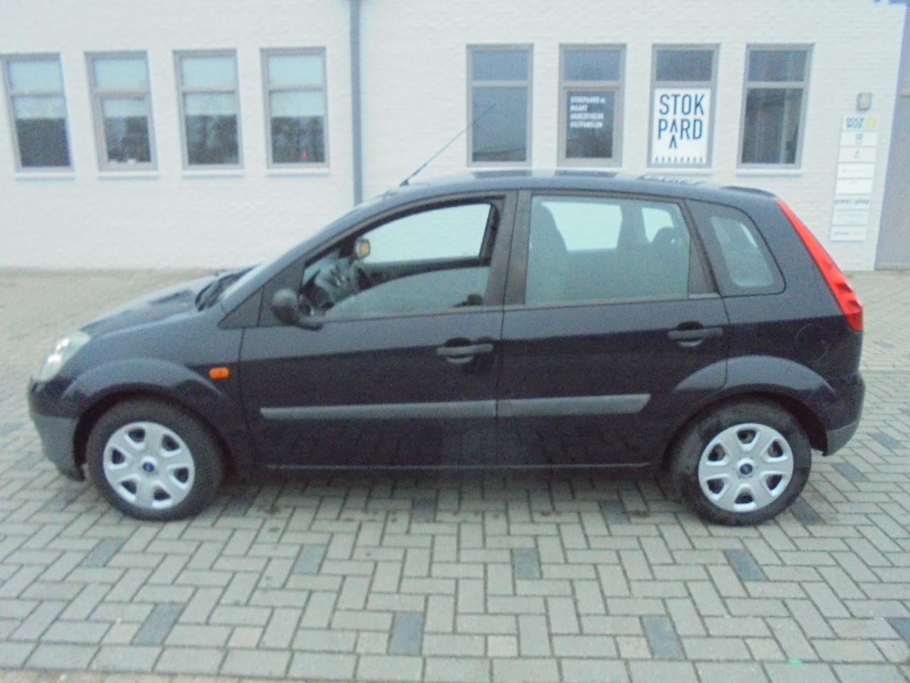 Fiesta 1.3 Cool & Sound,TWEEDE EIGENAAR 148.697 Km met N.A.P € 1795