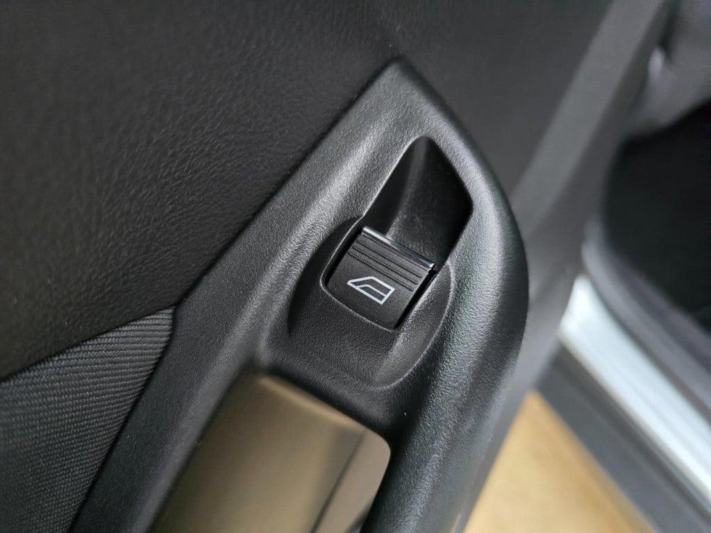 Ford Focus wagon stationwagen titanium luxe versie met cruisecontrol en blu
