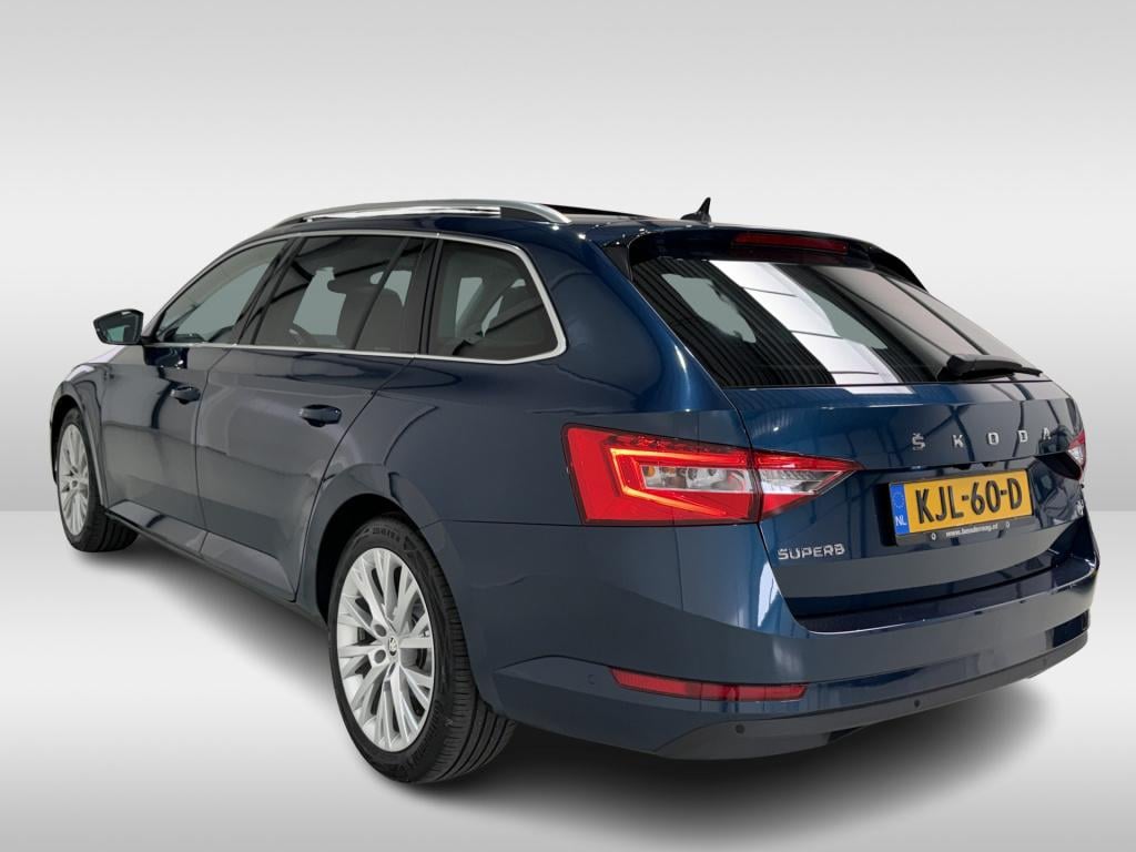 Skoda Superb combi 1.4 tsi iv 218pk lauran & klement | leder | pano dak | t
